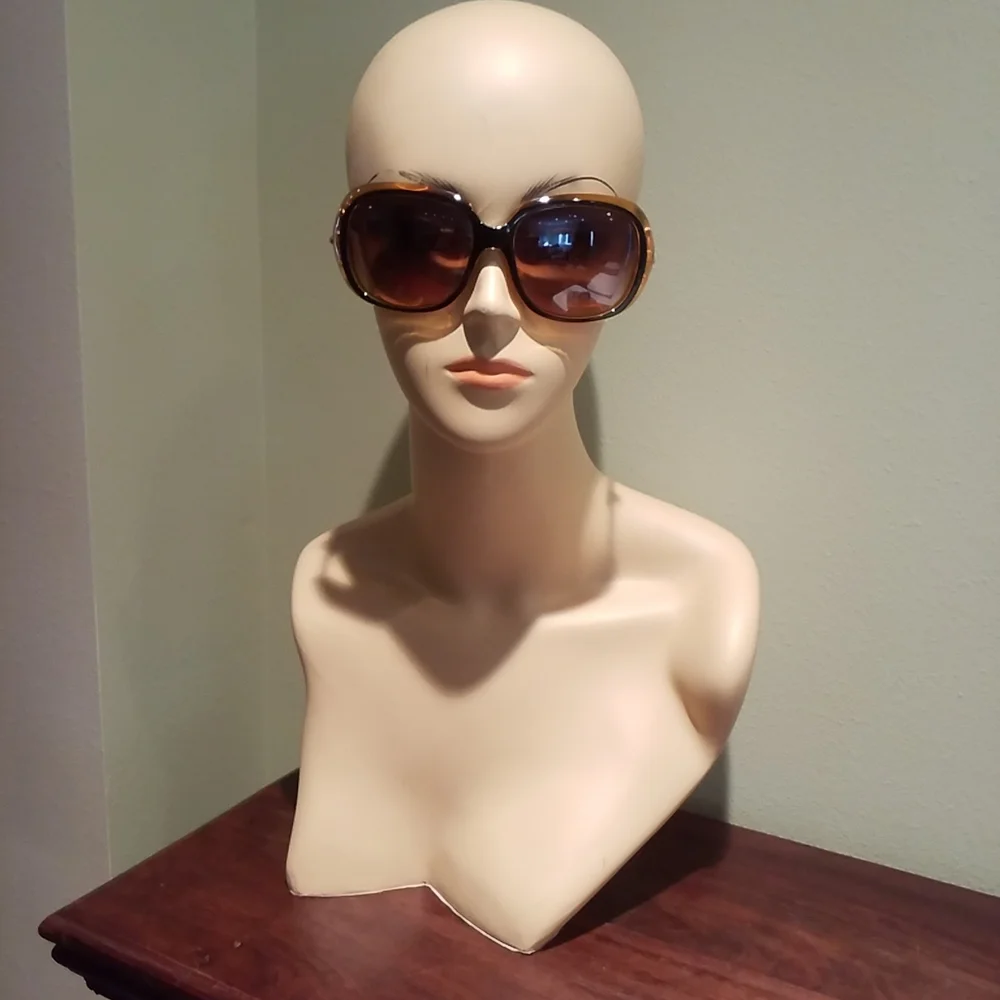 Kyara Itallian Sunglasses Amber & Black Frame